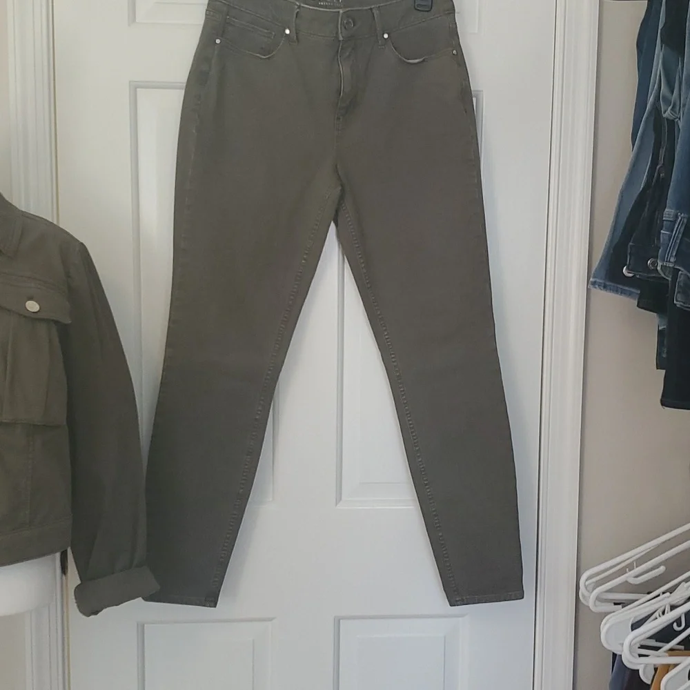 jeans - Picture 1 of 2